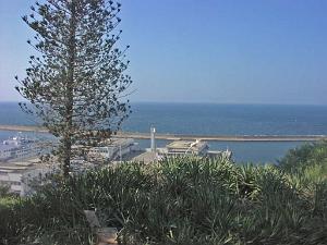 ORAN  promenade de l etang le quai de l horloge